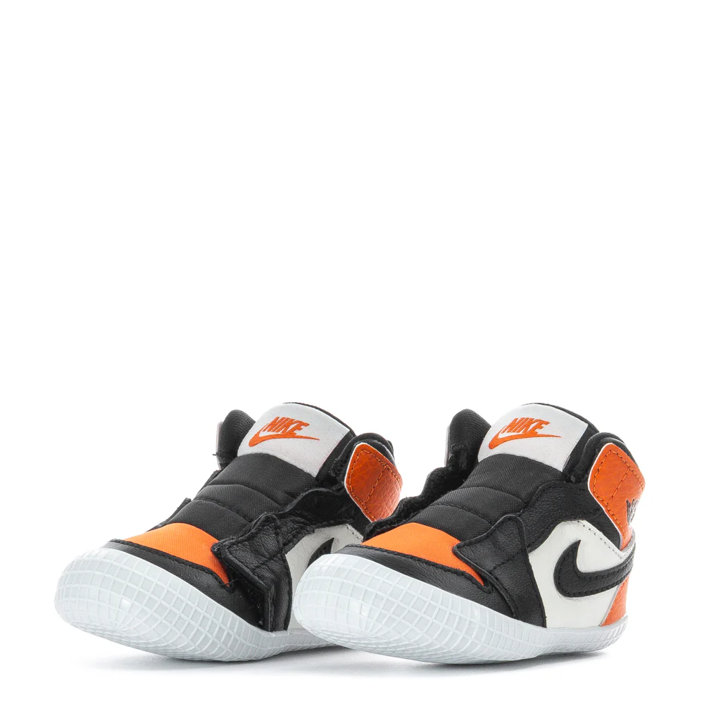AJ1 Crib Bootie - Infant - Image 3